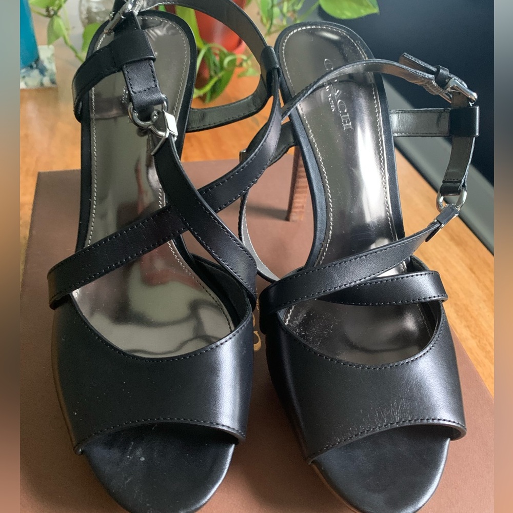 🖤 Coach Wendelle Black Strappy High Heel Sandals Size 7 Vegan Leather